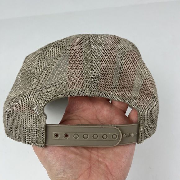 Bass Pro Shops Logo Mesh Fishing Hunting Trucker Cap Beige Snapback Hat - Picture 8 of 12